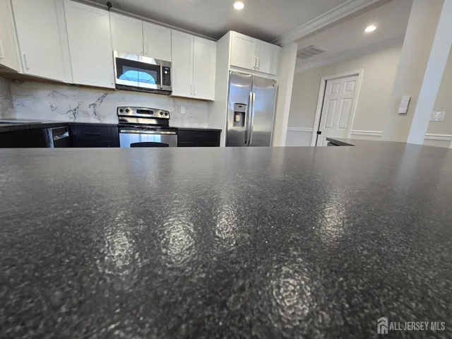 $529,900 | 14A Canterbury Drive, Monroe Township, NJ 08831