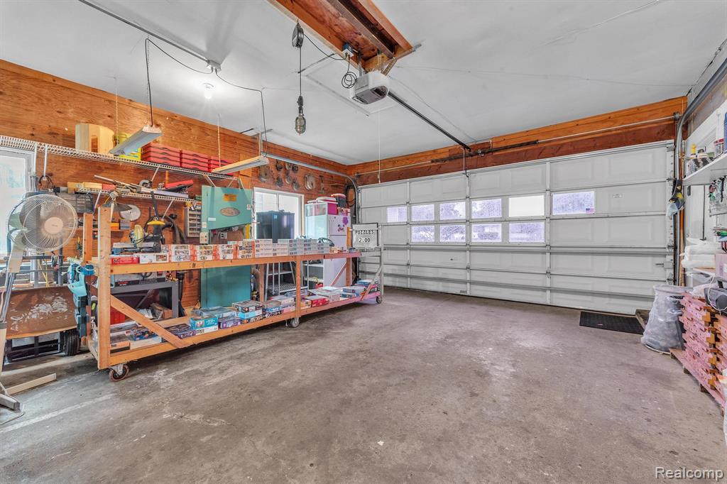 2710 Frembes Road Waterford, MI 48329 - Photo 48 of 61 Gallery Image 48