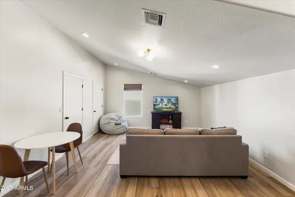 $659,900 | 3930 North 30th Street, Phoenix, AZ 85016