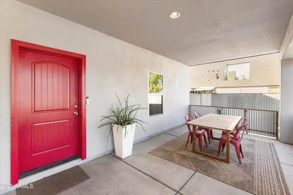 $659,900 | 3930 North 30th Street, Phoenix, AZ 85016