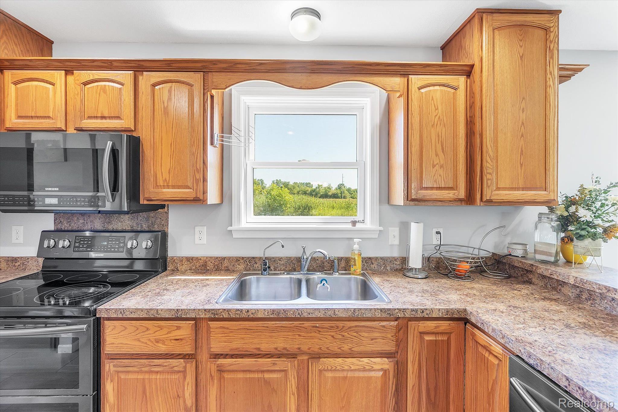 3309 East Stanley Road Mount Morris, MI 48458 - Photo 12 of 48 Gallery Image 12