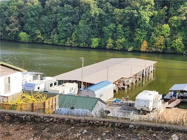 $40,000 | Hiawatha Drive, Stover, MO 65078