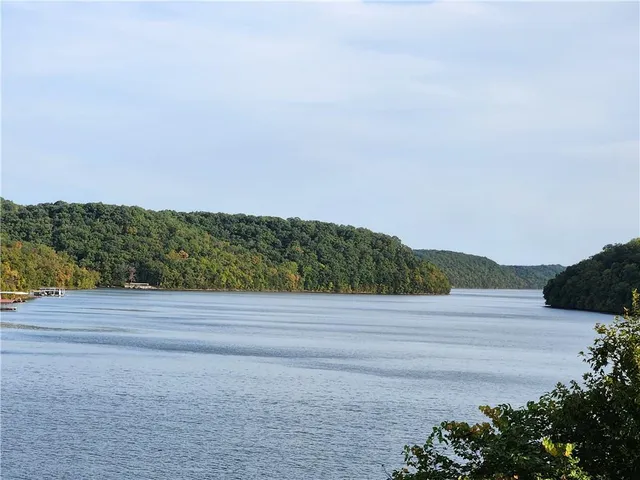 $40,000 | Hiawatha Drive, Stover, MO 65078