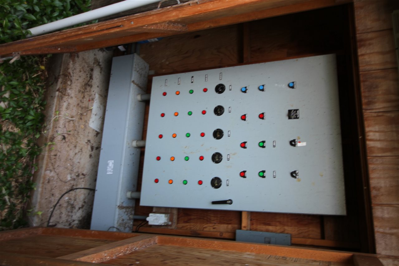 434 Hoolawa Road Haiku, HI 96708 - Photo 21 of 22 a view of an empty room