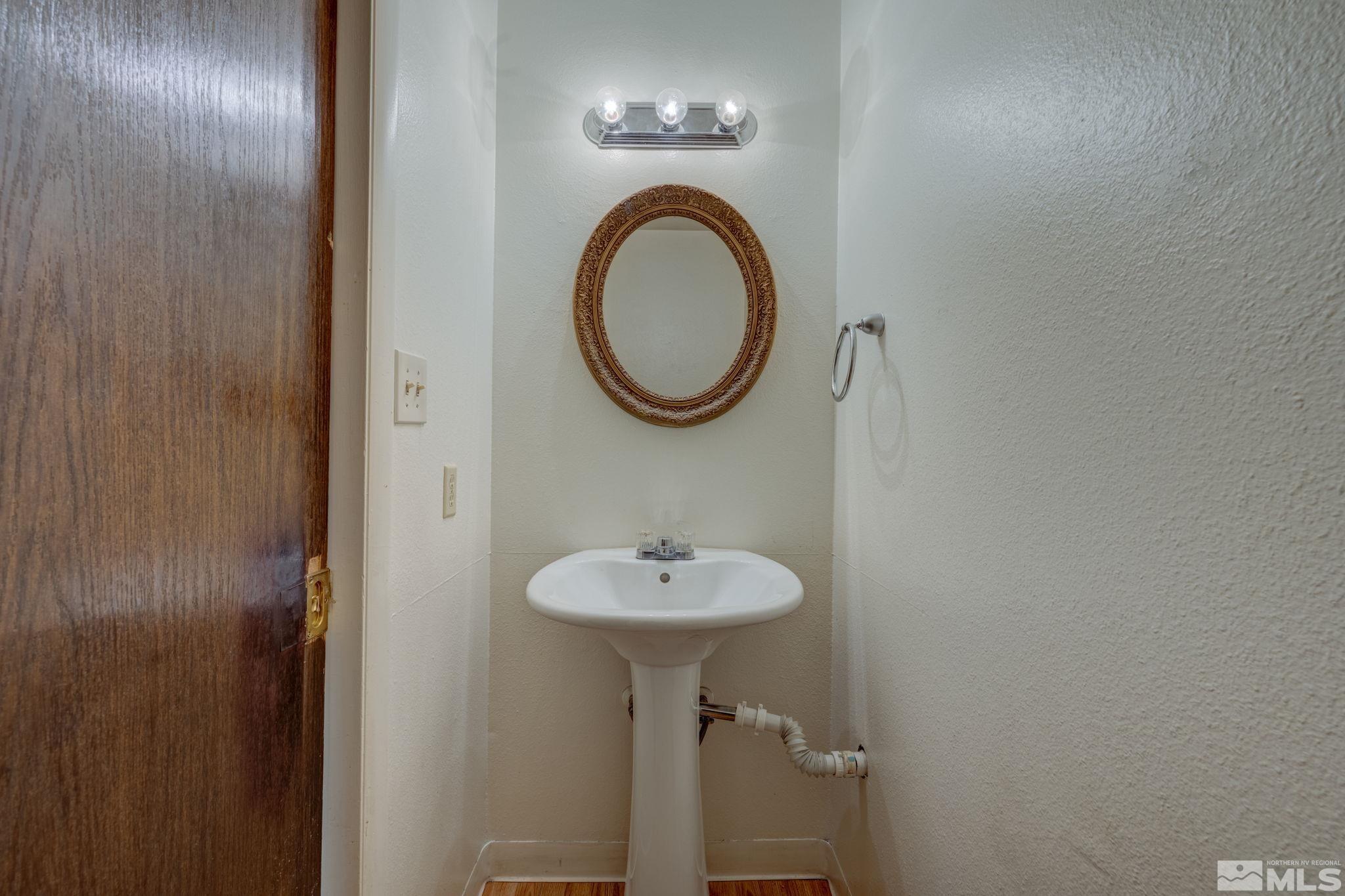 627 Smithridge Drive Reno, NV 89502 - Photo 12 of 31 Photo 12