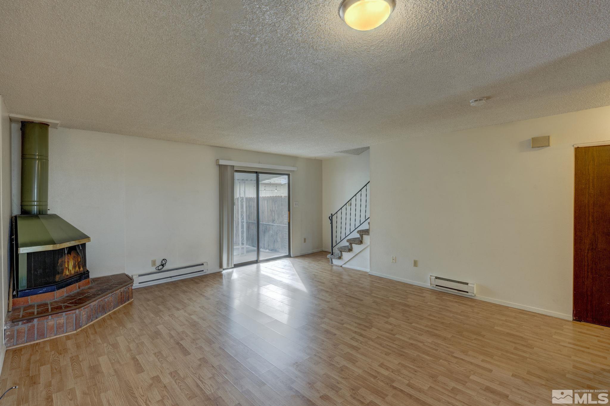 627 Smithridge Drive Reno, NV 89502 - Photo 9 of 31 Photo 9