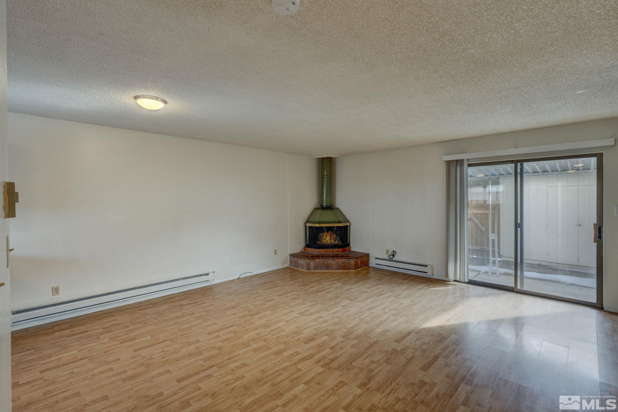 627 Smithridge Drive Reno, NV 89502 - Photo 10 of 31 Photo 10