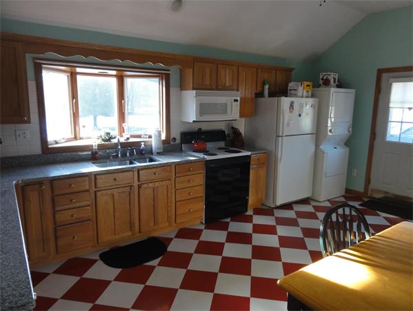 237 Andover Road Billerica, MA 01821 - Photo 6 of 24