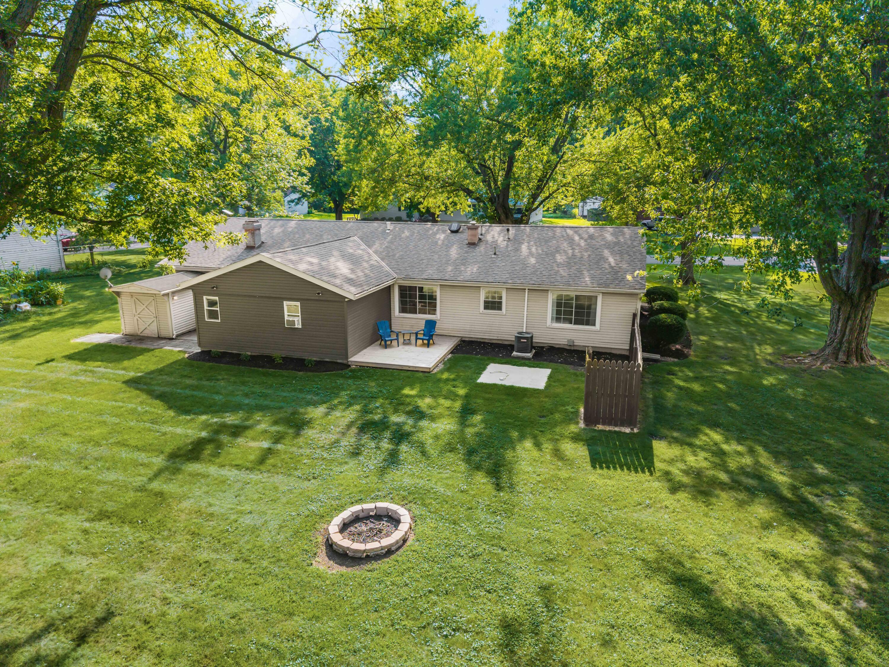 1004 Adare Road Marion, OH 43302 - Photo 33 of 47 C_-_1004_Adare_Drone_001-2