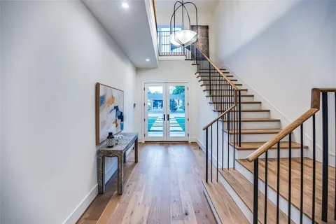 $1,850,000 | 3935 Hawick Lane, Dallas, TX 75220