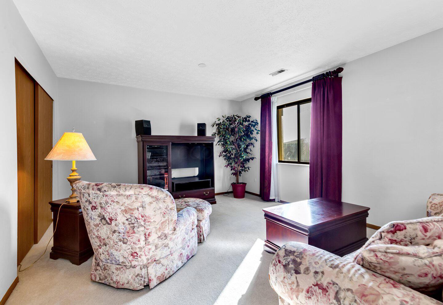 015-4119KarlRoad-303-Columbus-OH-43224-S