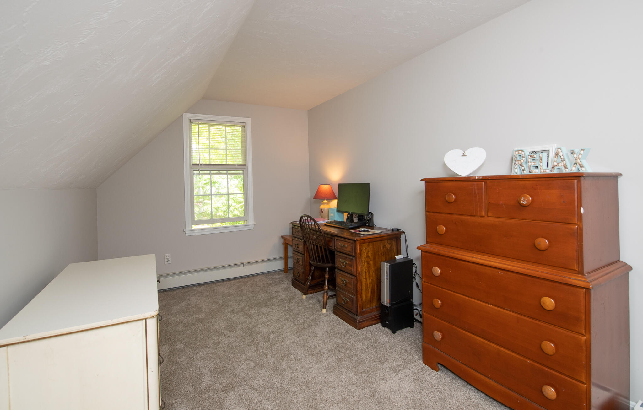 8 Yachtsman Circle Mashpee, MA 02649 - Photo 26 of 56 a room with a dresser and a window