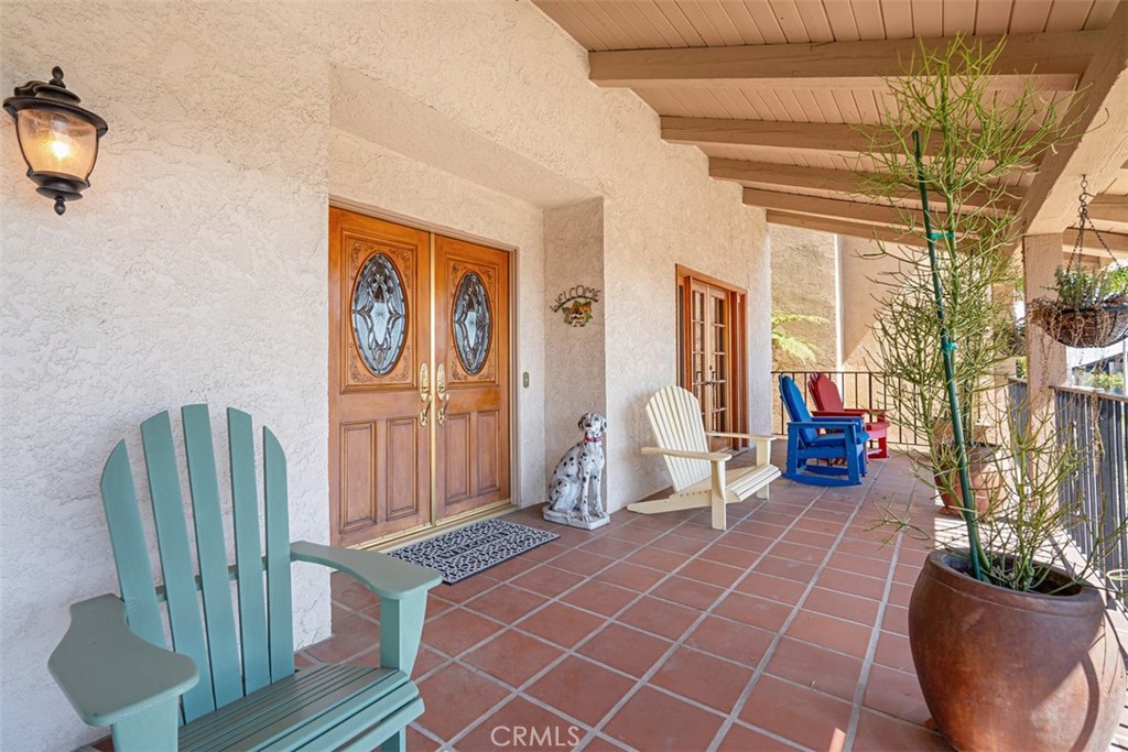 1746 Rudell Road Burbank, CA 91501 - Photo 9 of 41