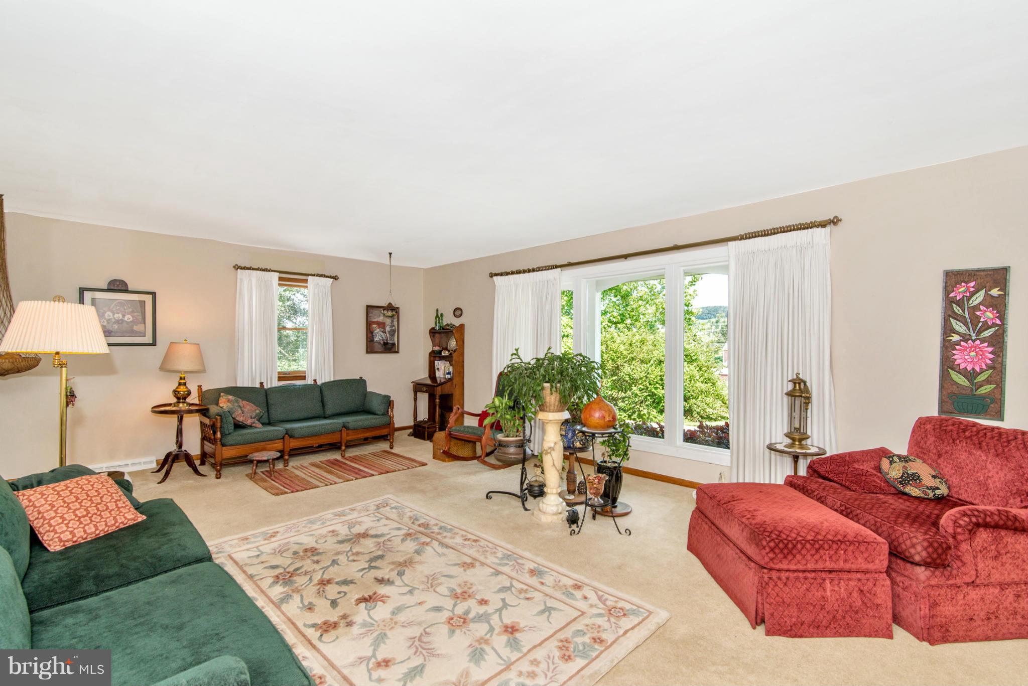 2219 Gablehammer Road Westminster, MD 21157 - Photo 7 of 29 Family Room