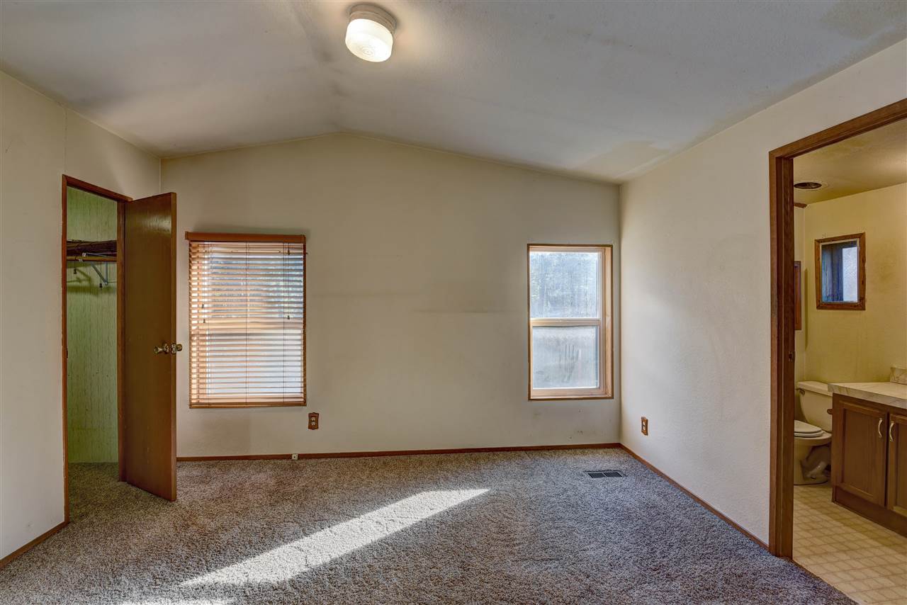 36816 North Conklin Road Elk, WA 99009 - Photo 7 of 20