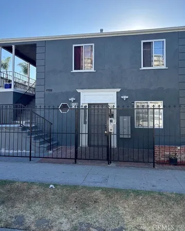 $1,295,000 | 1021 Pacific Drive, Long Beach, CA 90813
