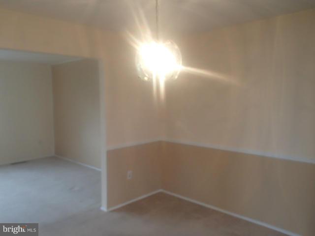 7116 Chamberlain Road Baltimore, MD 21244 - Photo 5 of 22 Dining Room