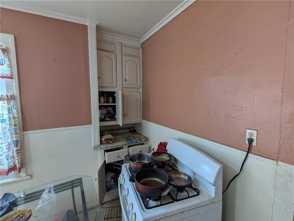 23 7th Street Rochester, NY 14609 - Photo 15 of 28