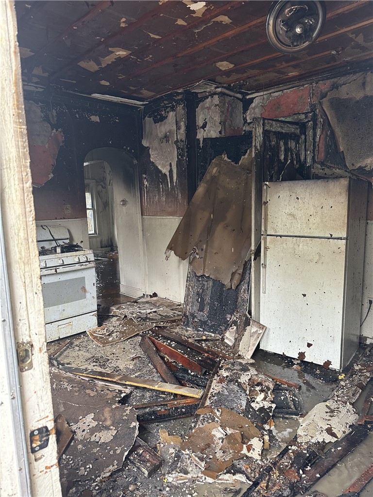 23 7th Street Rochester, NY 14609 - Photo 2 of 30