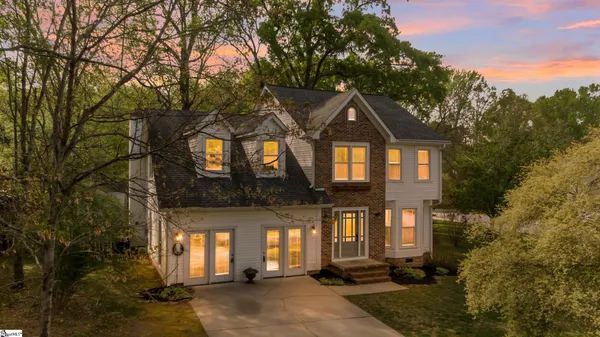 $350,000 | 200 Wessex Street, Simpsonville, SC 29681