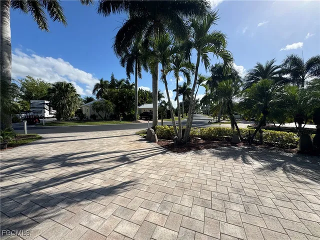 $335,000 | Lot 55-3047 West Riverbend Resort Boulevard, LaBelle, FL 33935