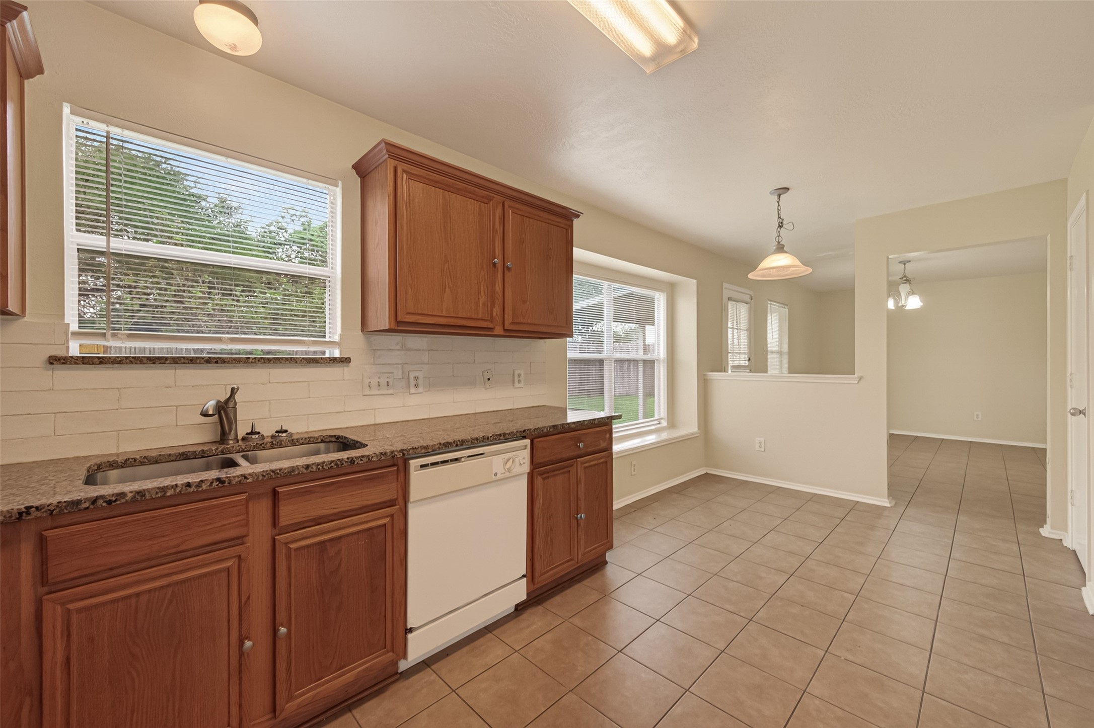 1838 Strongs Court Katy, TX 77449 - Photo 15 of 32