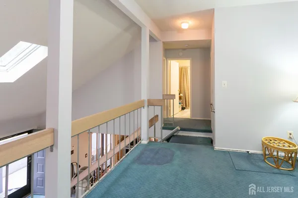 $557,500 | 77 Linda Lane, Edison, NJ 08820