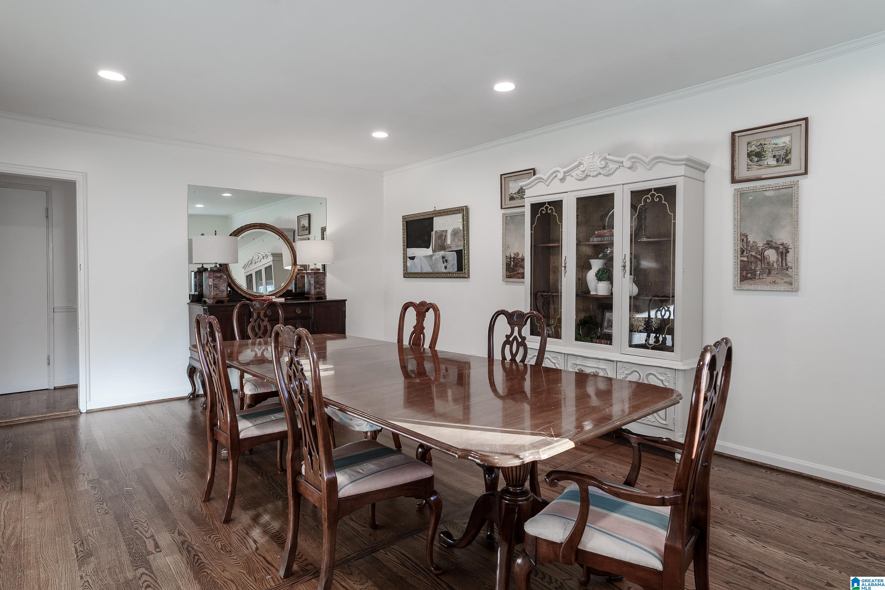 121 Rockaway Road Birmingham, AL 35209 - Photo 8 of 35