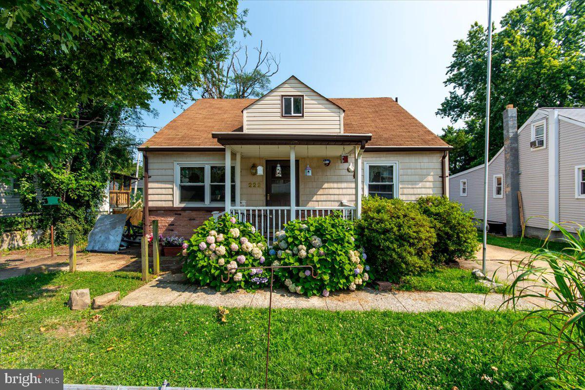 222 Cresswell Road Baltimore, MD 21225 - Photo 1 of 30 Gallery Image 1