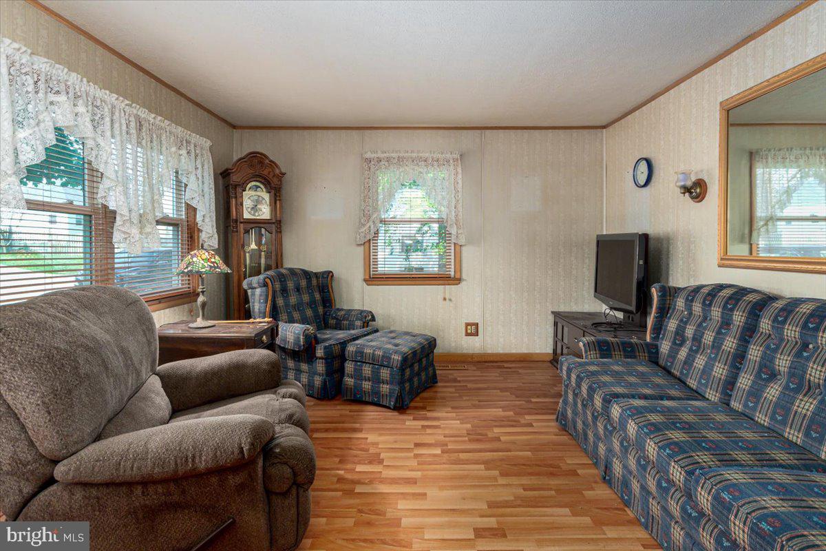 222 Cresswell Road Baltimore, MD 21225 - Photo 5 of 30 Gallery Image 5