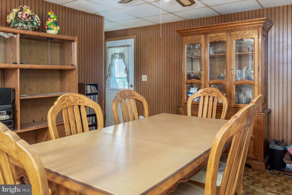 222 Cresswell Road Baltimore, MD 21225 - Photo 8 of 30 Gallery Image 8