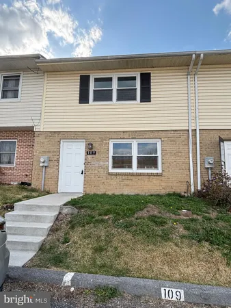 $1,700 | 109 Ash Hollow Drive, Winchester, VA 22602