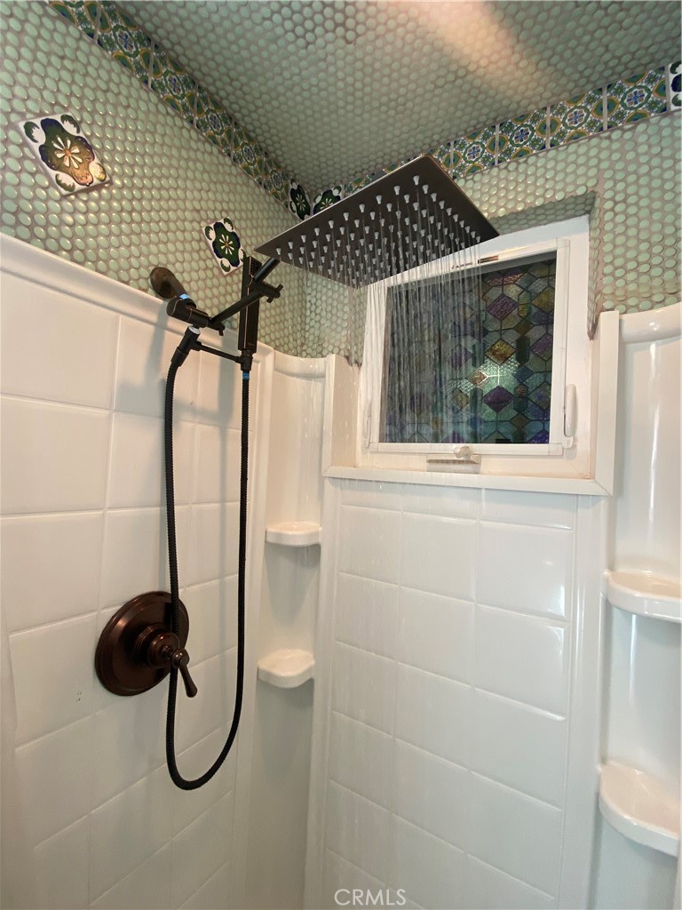 631 Benson Way, Unit A Thousand Oaks, CA 91360 - Photo 17 of 30 Rainfall Shower