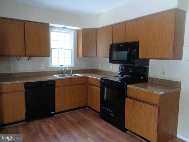 12585 Olivet Road Lusby, MD 20657 - Photo 4 of 18 Kitchen