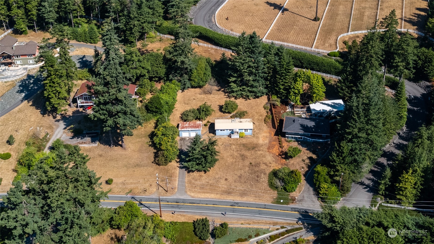 14860 Gibralter Road Anacortes, WA 98221 - Photo 8 of 23 Gallery Image 8