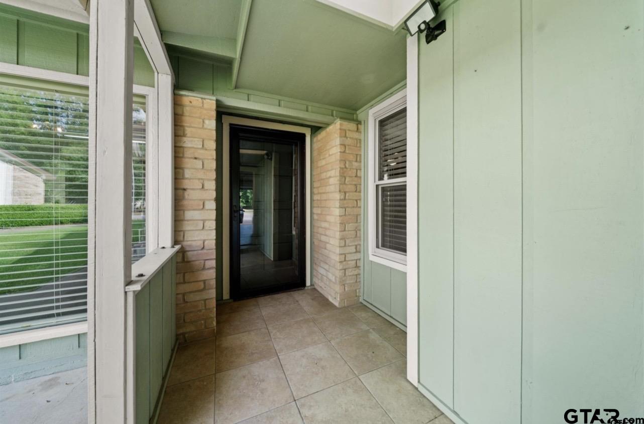 202 Pine Tree Holly Lake Ranch, TX 75765 - Photo 4 of 40 Gallery Image 4