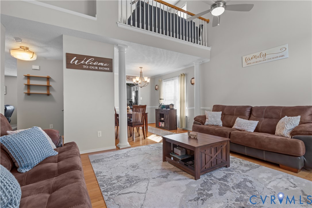 3363 Darbytown Road Henrico, VA 23231 - Photo 7 of 33 a living room with furniture and a couch
