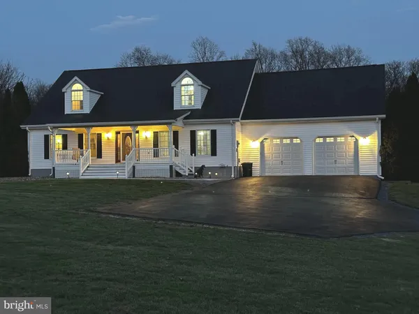 $745,000 | 25 Mish Road, Bunker Hill, WV 25413