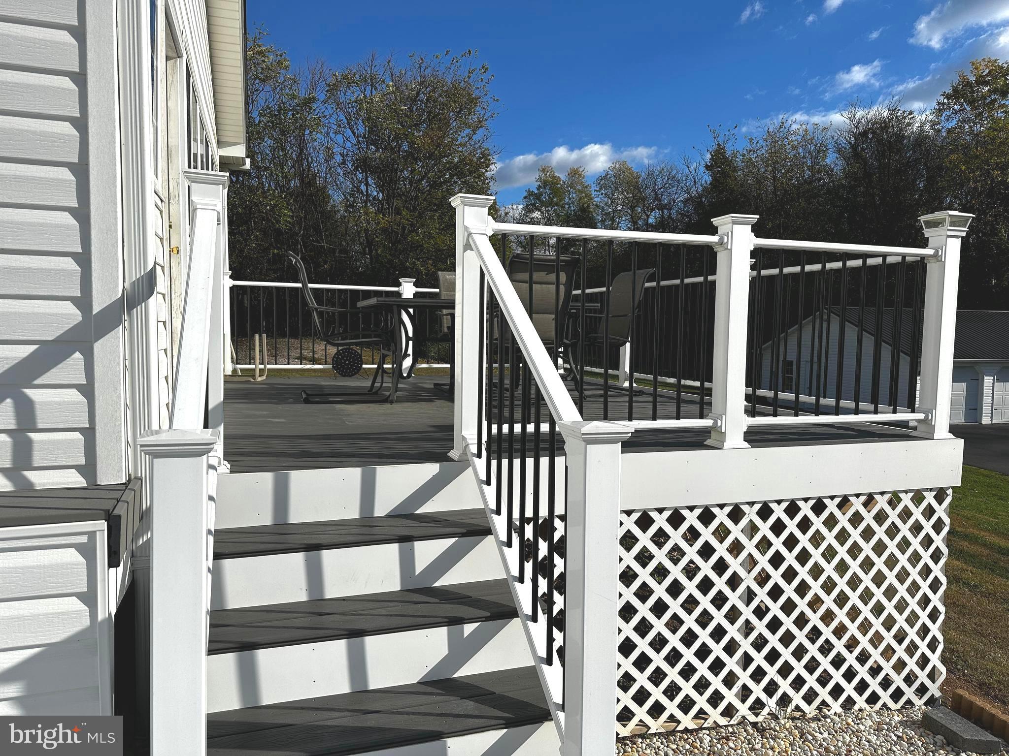 25 Mish Road Bunker Hill, WV 25413 - Photo 25 of 124 a view of a balcony