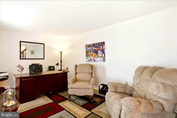 $739,900 | 25 Mish Road, Bunker Hill, WV 25413