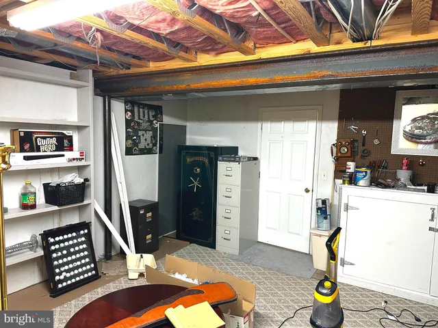 $739,000 | 25 Mish Road, Bunker Hill, WV 25413