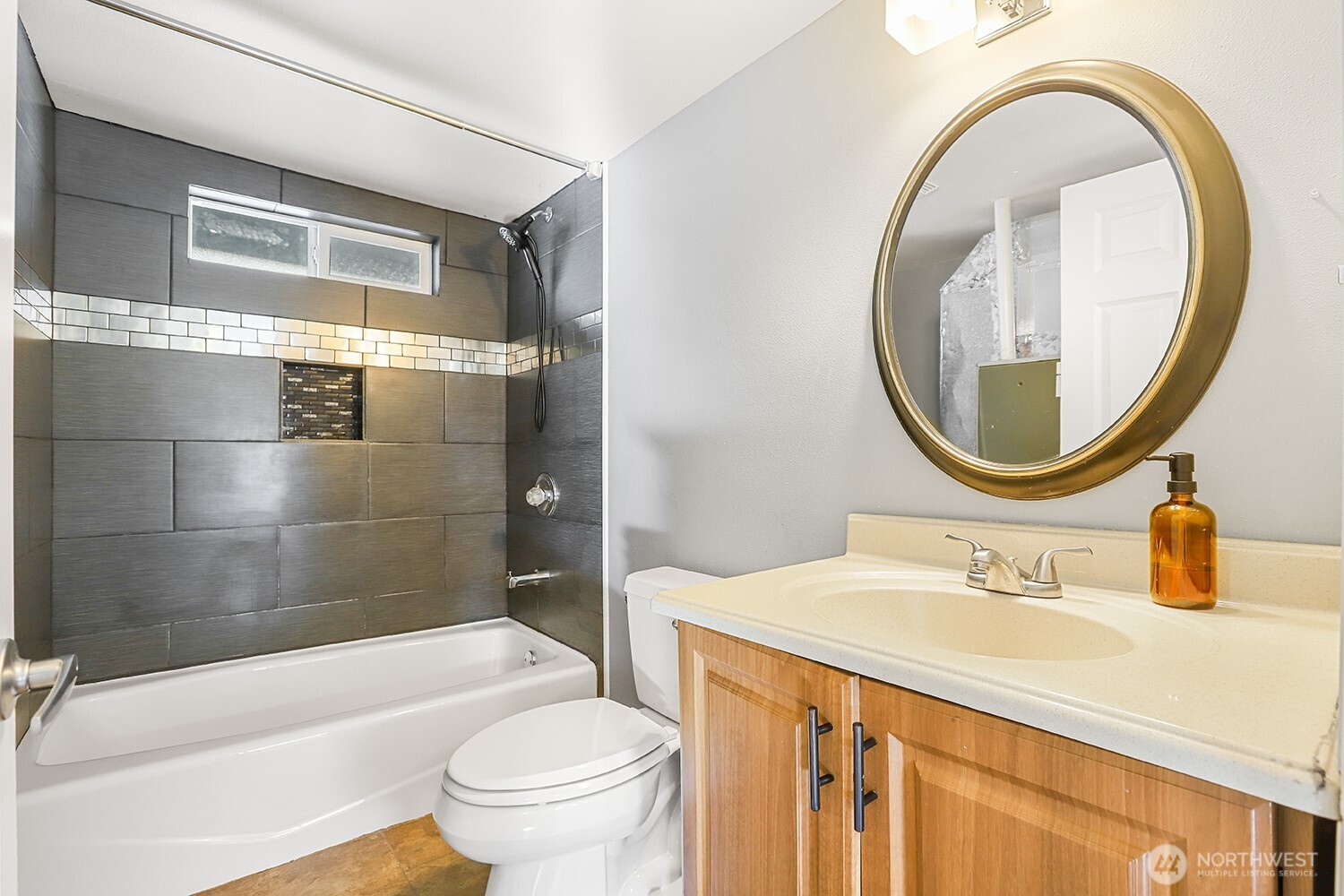 925 McLean Road Mount Vernon, WA 98273 - Photo 18 of 23