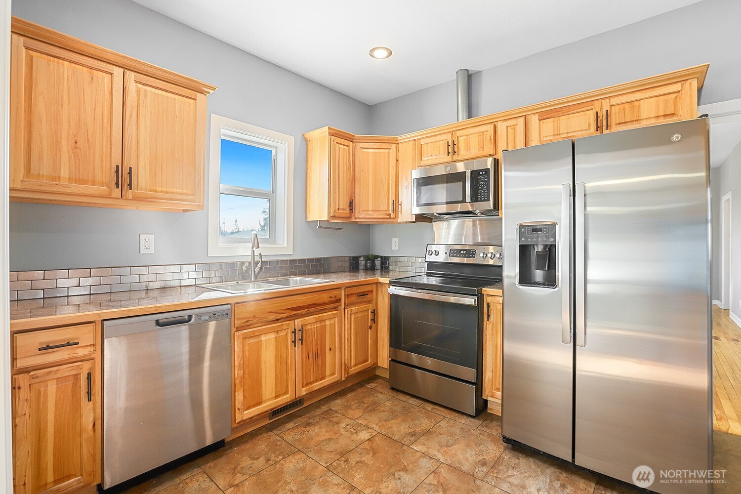 925 McLean Road Mount Vernon, WA 98273 - Photo 10 of 23