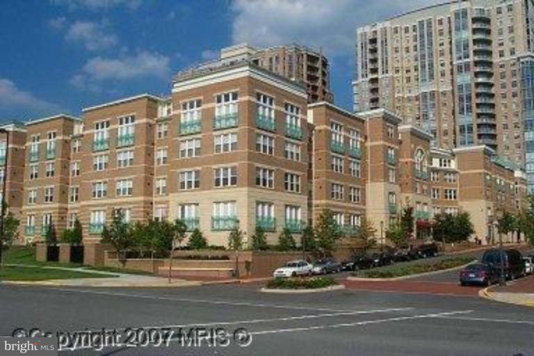 12000 Market Street, Unit 425 Reston, VA 20190 - Photo 1 of 30 a front view of a building