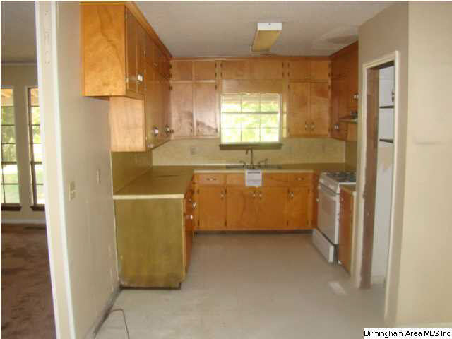 1637 Montevallo Road Leeds, AL 35094 - Photo 4 of 10