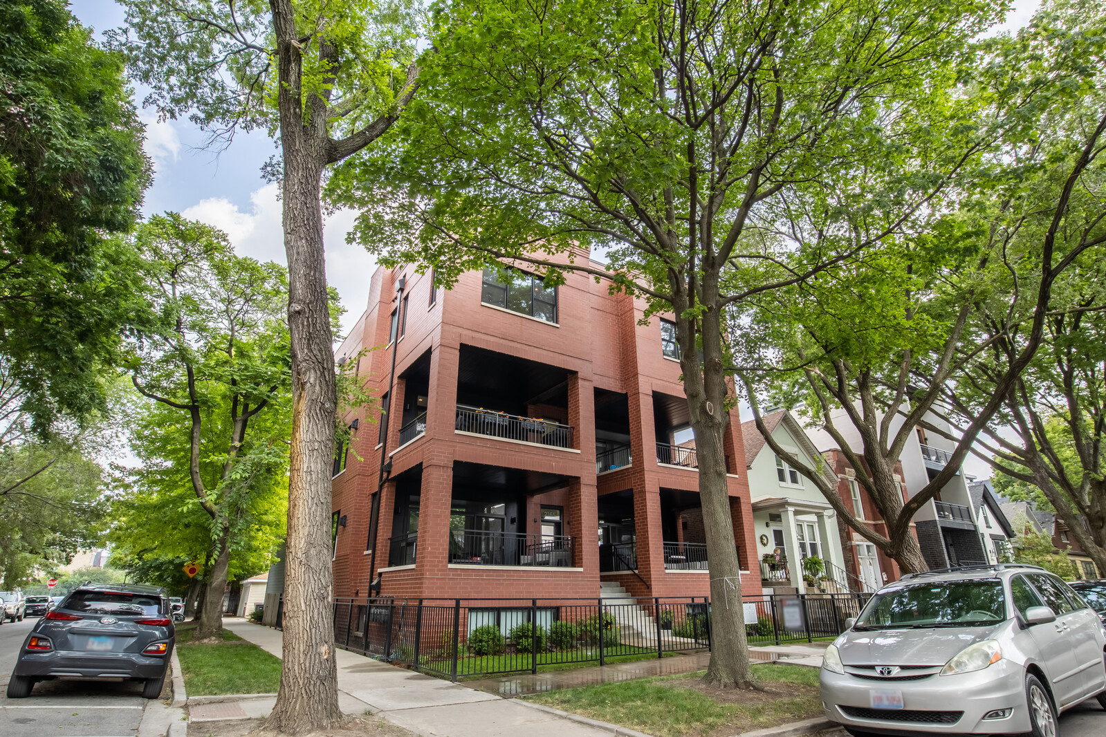 Undisclosed Address Chicago, IL 60647 - Photo 1 of 34