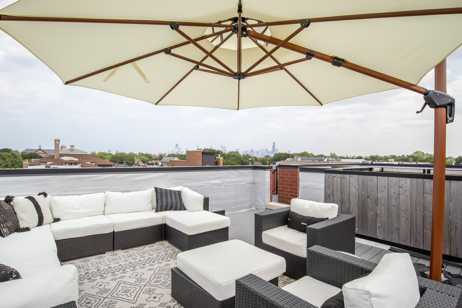 Undisclosed Address Chicago, IL 60647 - Photo 31 of 34