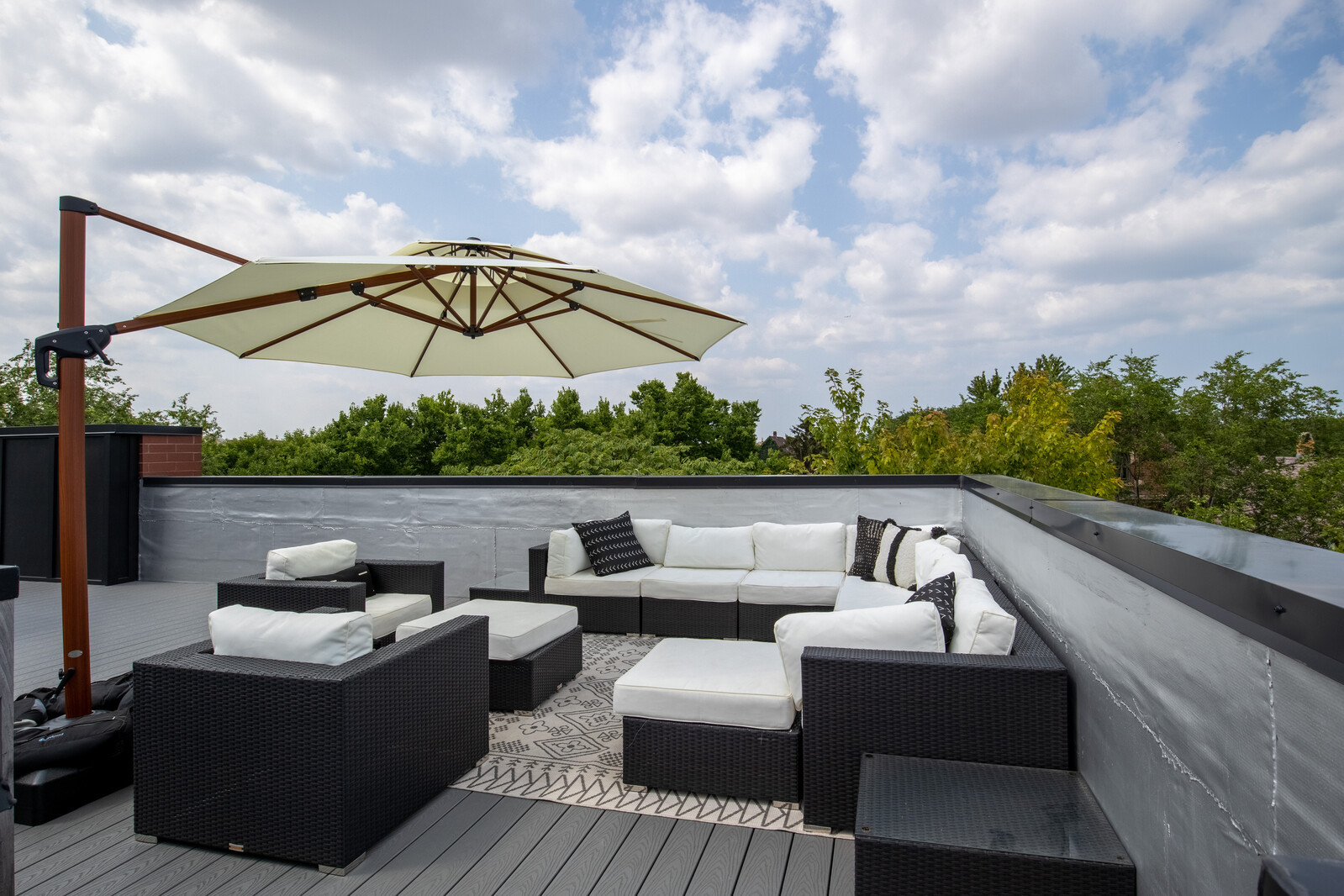 Undisclosed Address Chicago, IL 60647 - Photo 33 of 34