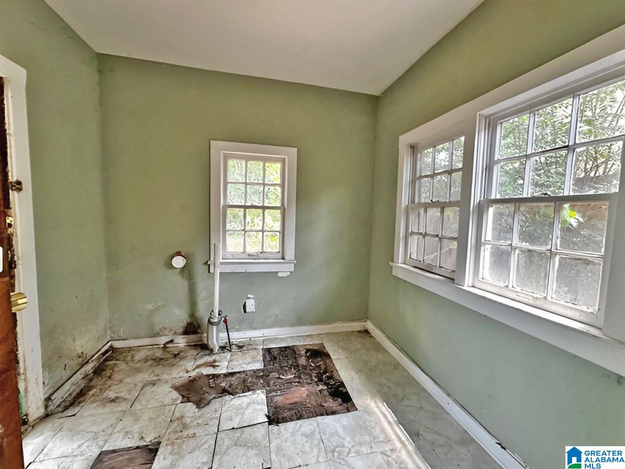 1509 22nd Street Southwest Birmingham, AL 35211 - Photo 6 of 16