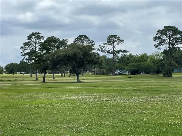 $1,800 | 2095 Golfview Drive, Laplace, LA 70068